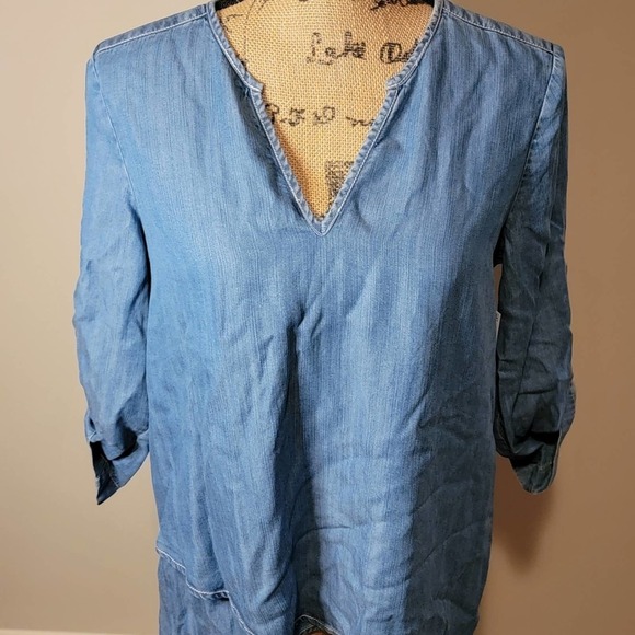 NWT Karen Kane chambray denim like top - Picture 1 of 7